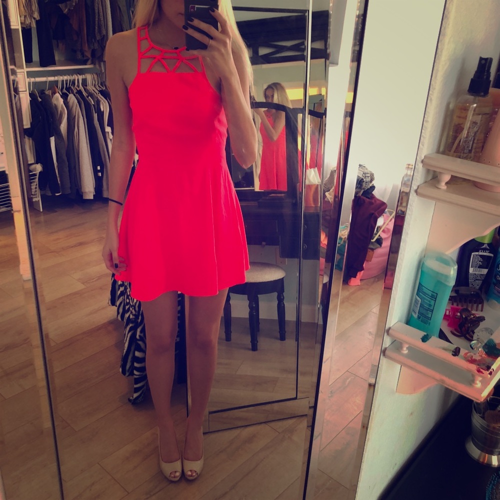 Fun Summer Time Dress! Never Worn!